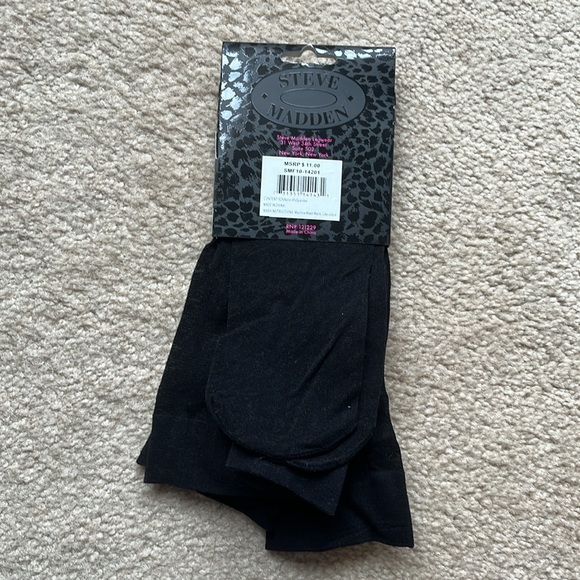 Steve Madden Trouser Socks (3-pack) - Picture 2 of 6
